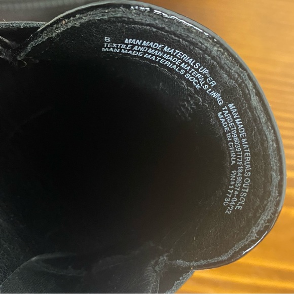 Women's Hudson Loafer Heels SIZE 8 - Picture 11 of 11